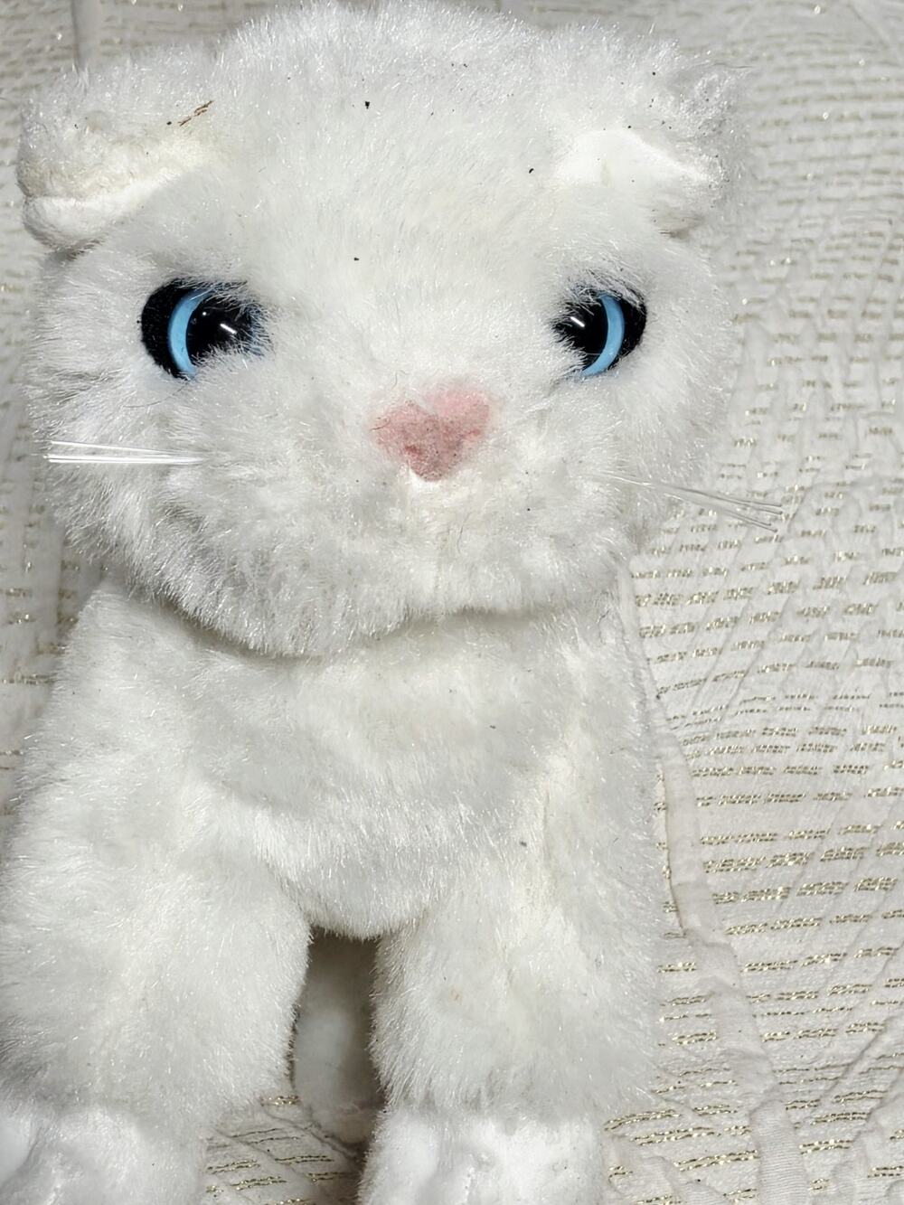 Our Generation Snowball Holiday Kitten Vtg White Floral Christmas Doll